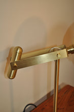 Load image into Gallery viewer, Table Lamp - Brass 360 light
